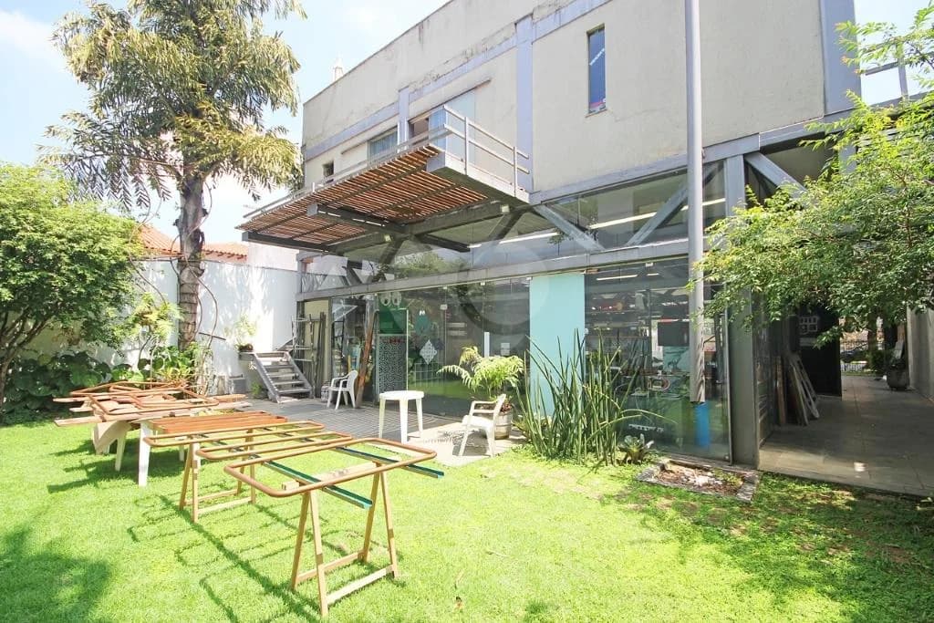 Sobrado com 4 quartos à venda em Vila madalena - SP