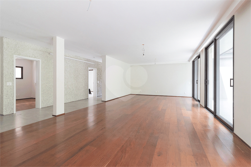 Casa térrea com 4 quartos à venda em Vila madalena - SP