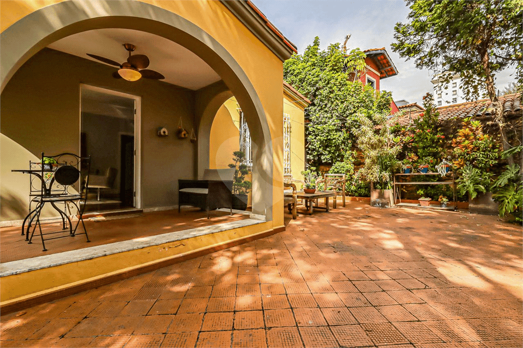 Casa térrea com 4 quartos à venda em Jardim europa - SP