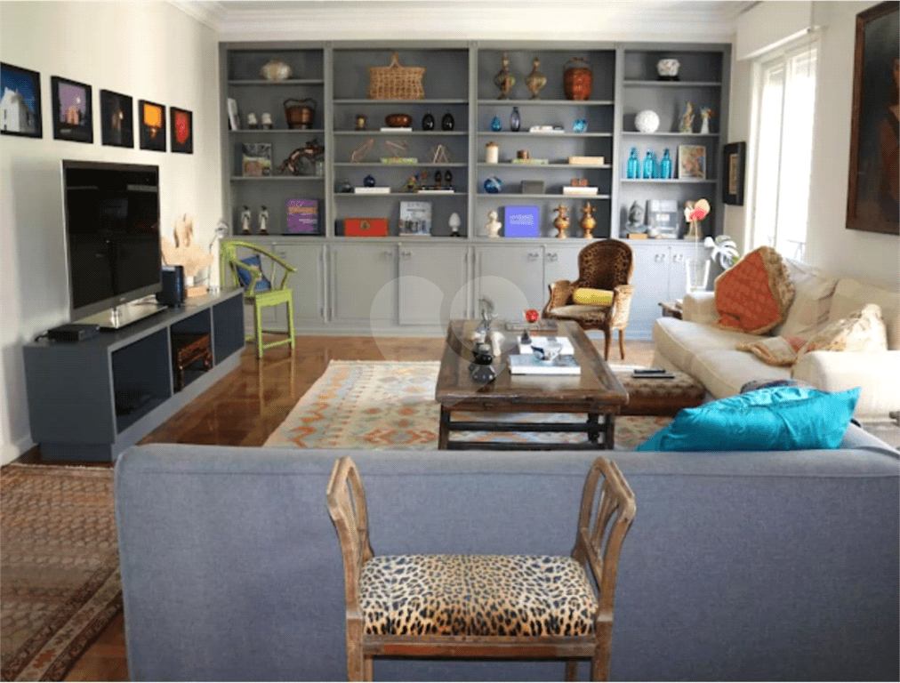 Apartamento com 4 quartos à venda ou para locação em Cerqueira césar - SP