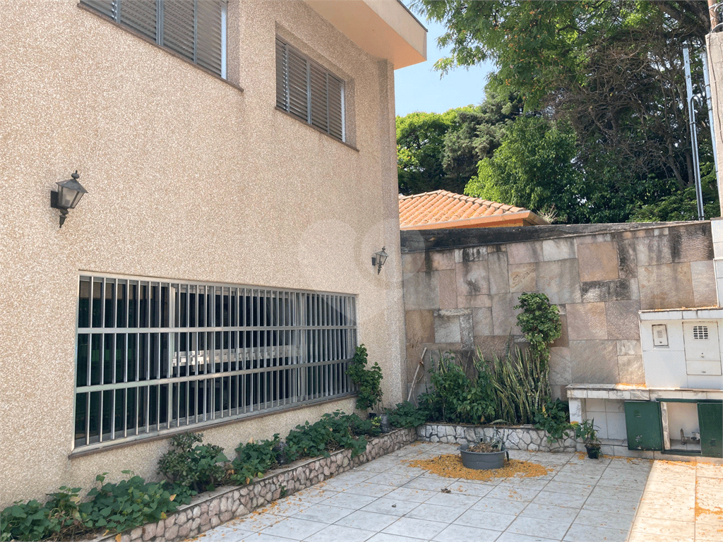 Sobrado com 5 quartos à venda ou para locação em Campo belo - SP