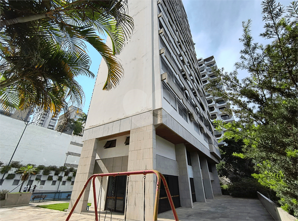 Apartamento com 3 quartos à venda em Consolação - SP