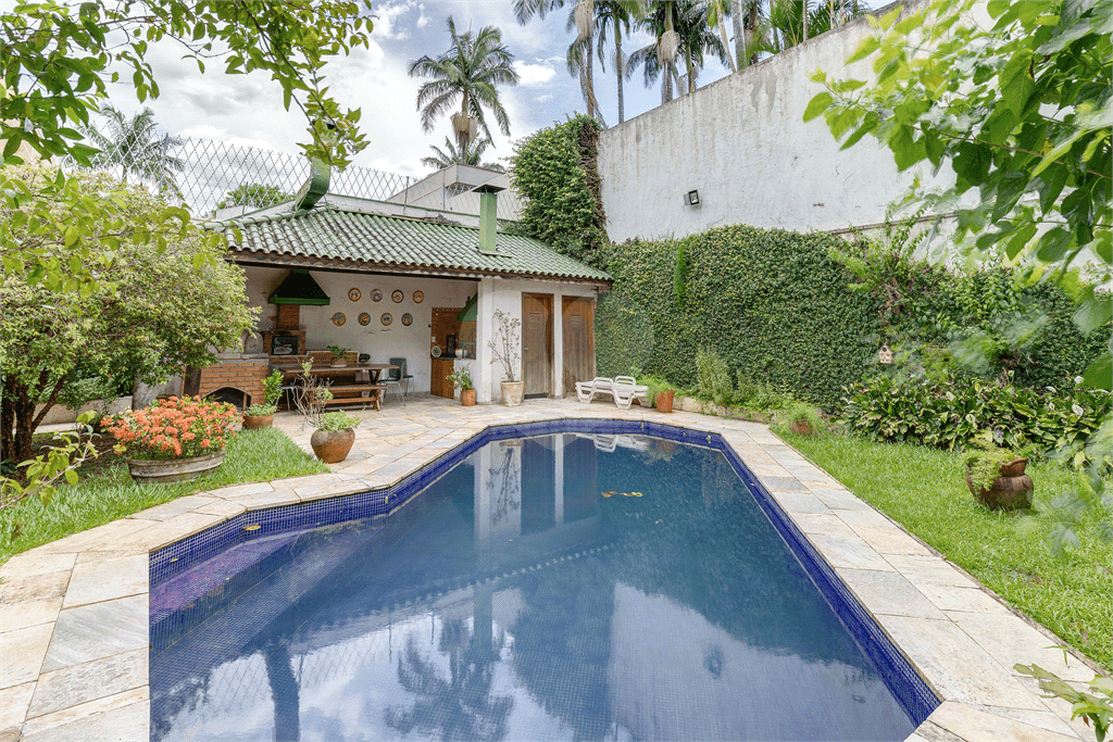 Sobrado com 4 quartos à venda em Jardim dos estados - SP