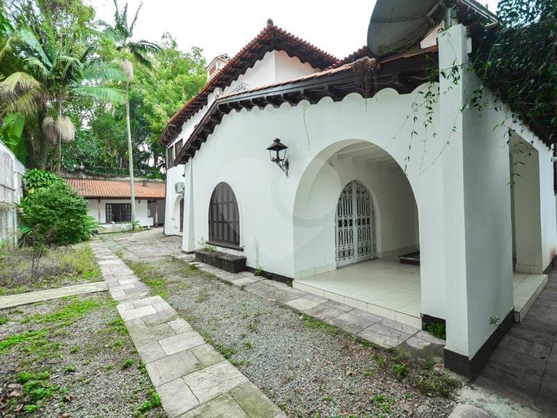 Sobrado com 4 quartos à venda em Jardim américa - SP