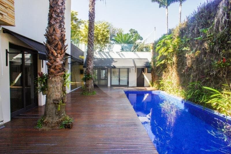 Casa com 4 quartos à venda em Jardim europa - SP