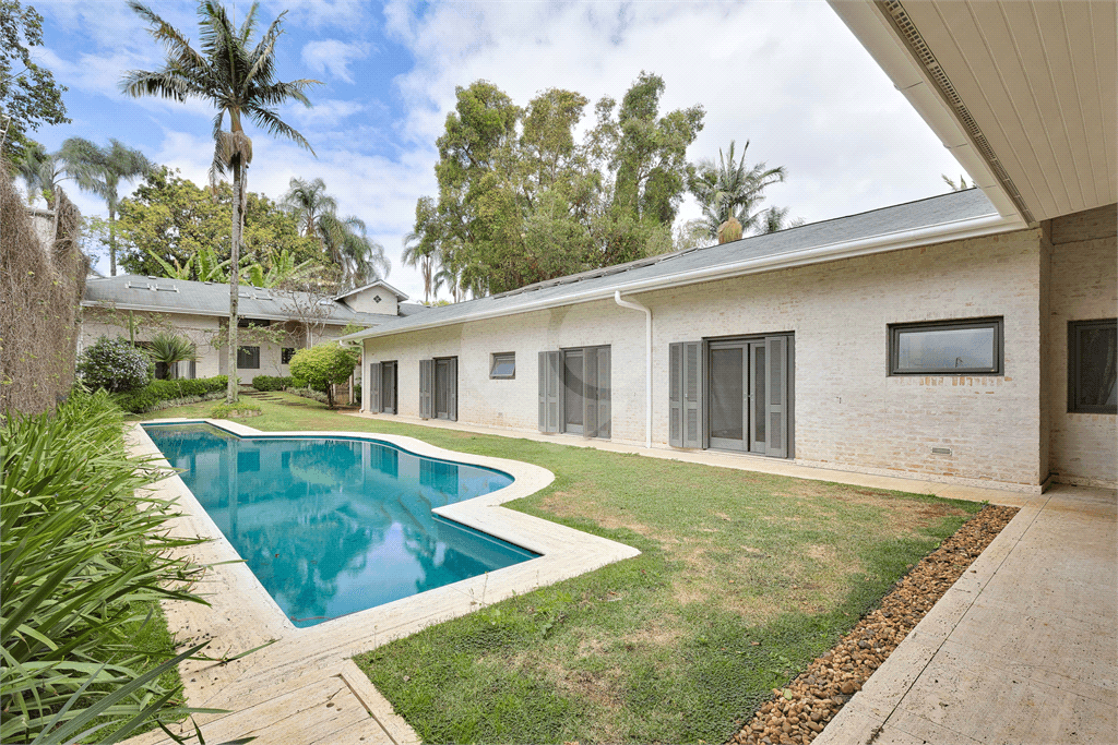 Casa térrea com 5 quartos à venda em Santo amaro - SP