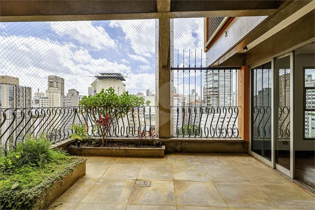 Apartamento com 4 quartos à venda em Cerqueira césar - SP