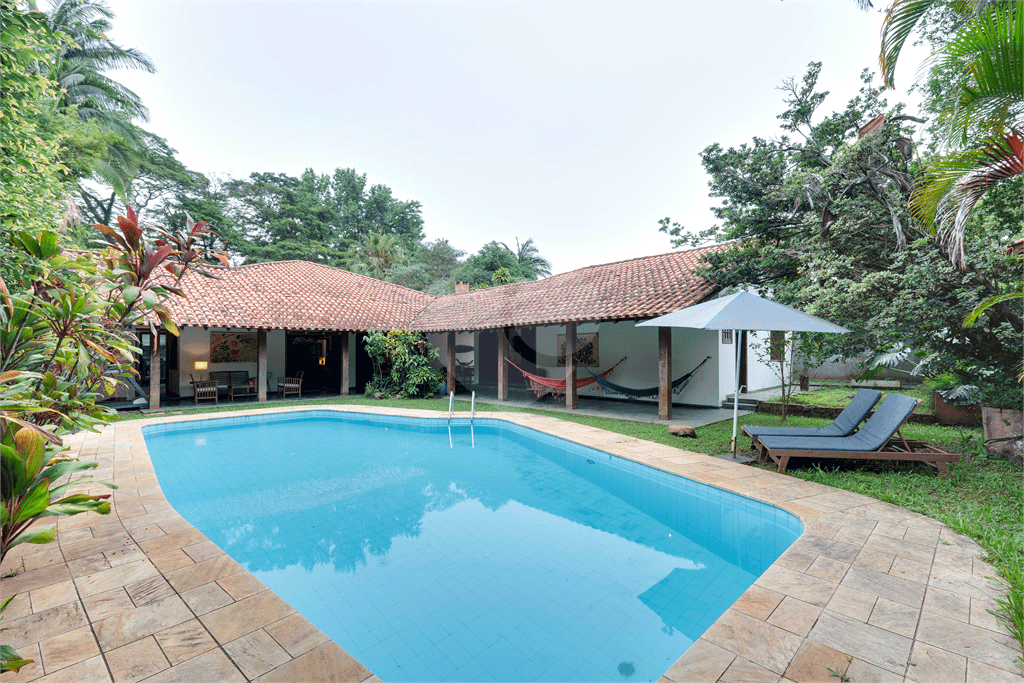 Casa térrea com 4 quartos à venda em Santo amaro - SP