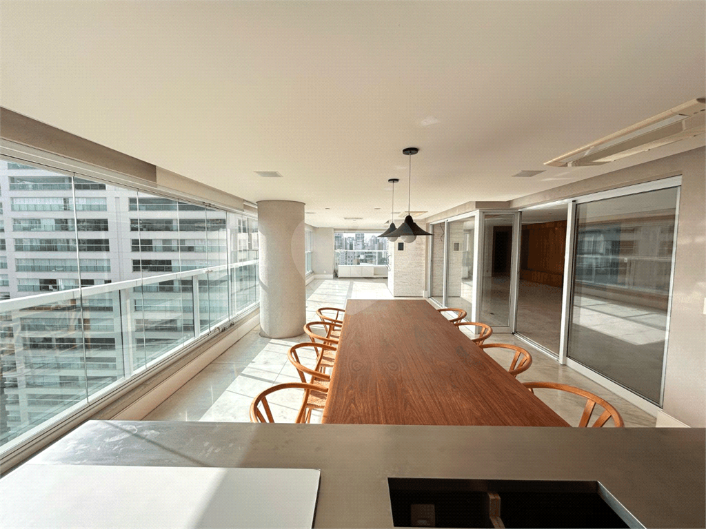 Apartamento com 3 quartos à venda em Vila uberabinha - SP