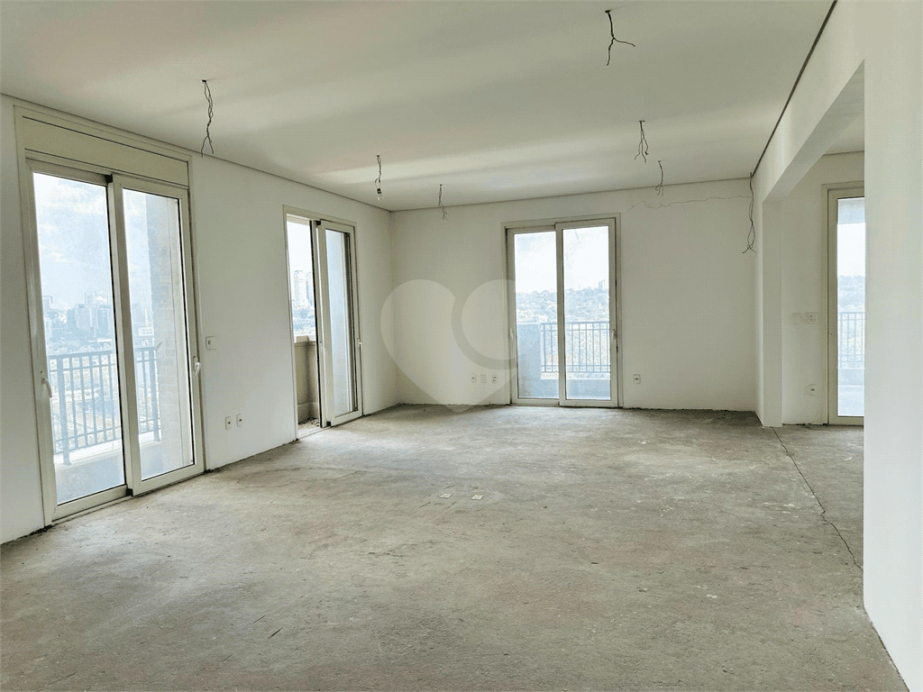 Apartamento com 4 quartos à venda ou para locação em Jardim Europa - SP