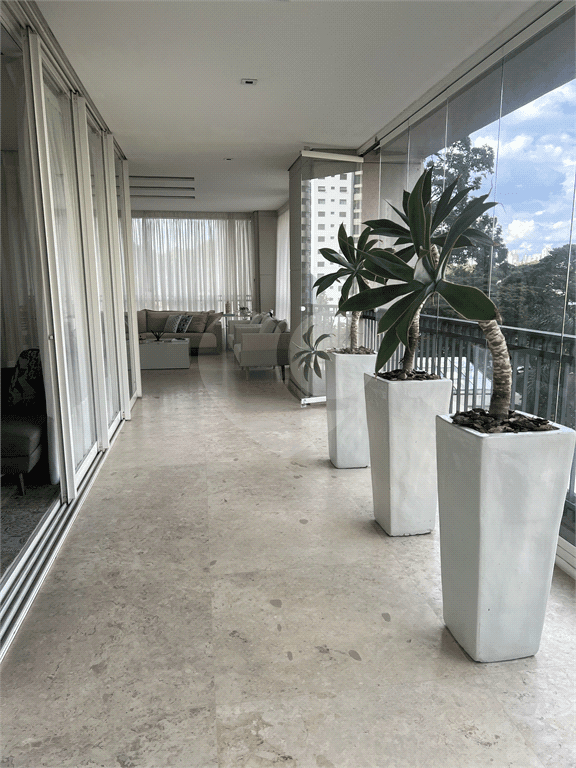 Apartamento com 4 quartos à venda em Vila uberabinha - SP