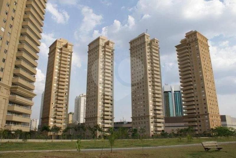Cobertura com 5 quartos à venda em Jardim universidade pinheiros - SP