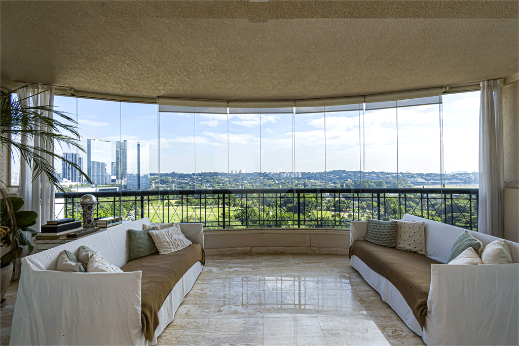 Apartamento com 4 quartos à venda em Itaim bibi - SP