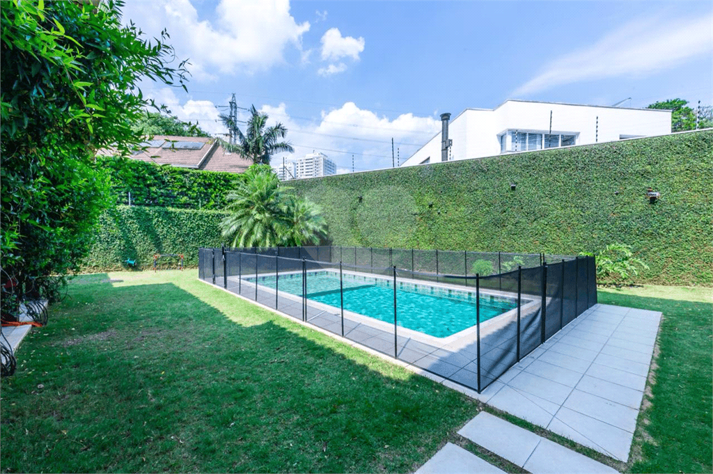 Casa com 4 quartos para locação em City boaçava - SP
