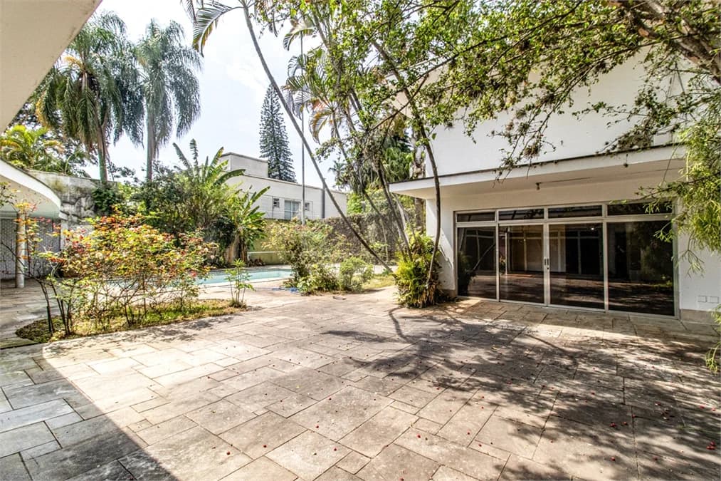 Sobrado com 6 quartos à venda ou para locação em Alto de pinheiros - SP