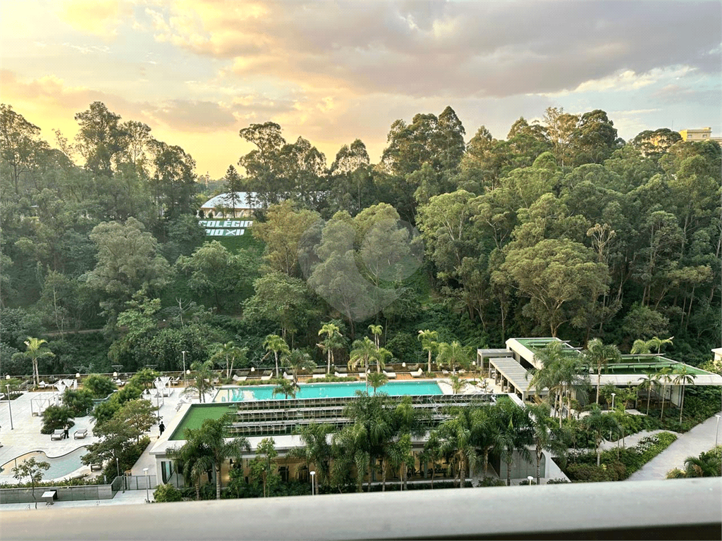 Apartamento com 4 quartos à venda em Jardim fonte do morumbi - SP