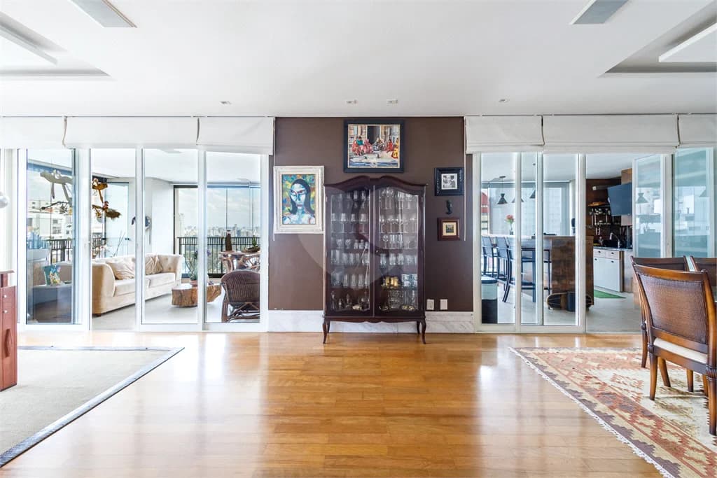 Apartamento com 4 quartos à venda em Paraíso - SP