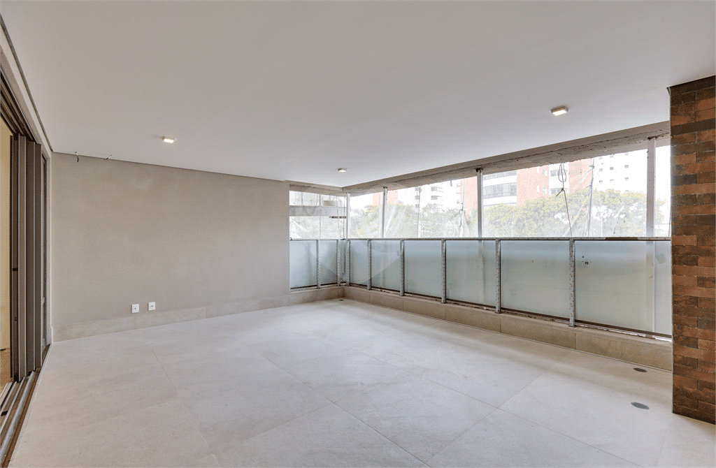 Apartamento com 4 quartos à venda em Campo belo - SP