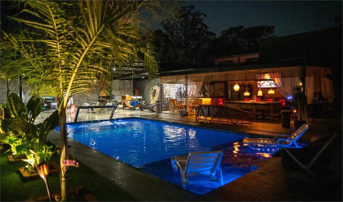 Casa com 3 quartos à venda em Jardim morumbi - SP