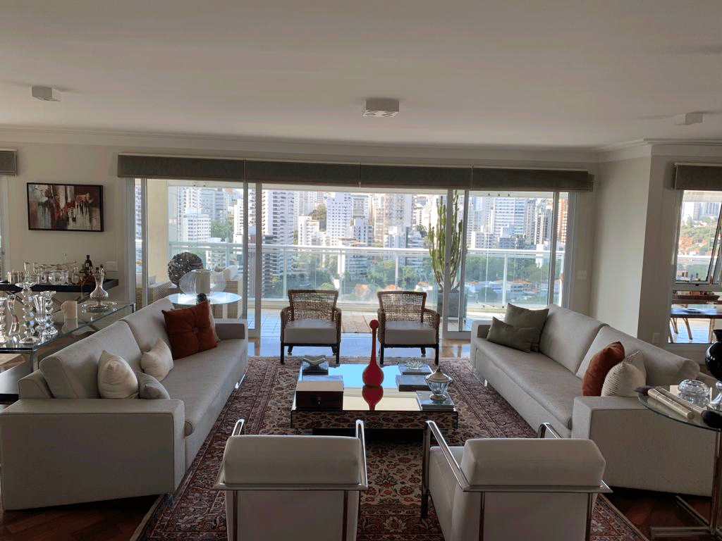 Apartamento com 4 quartos à venda em Pacaembu - SP