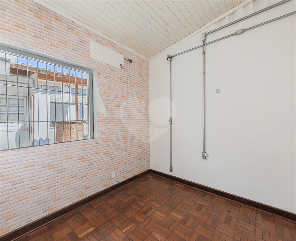 Casa térrea com 3 quartos à venda ou para locação em Pinheiros - SP