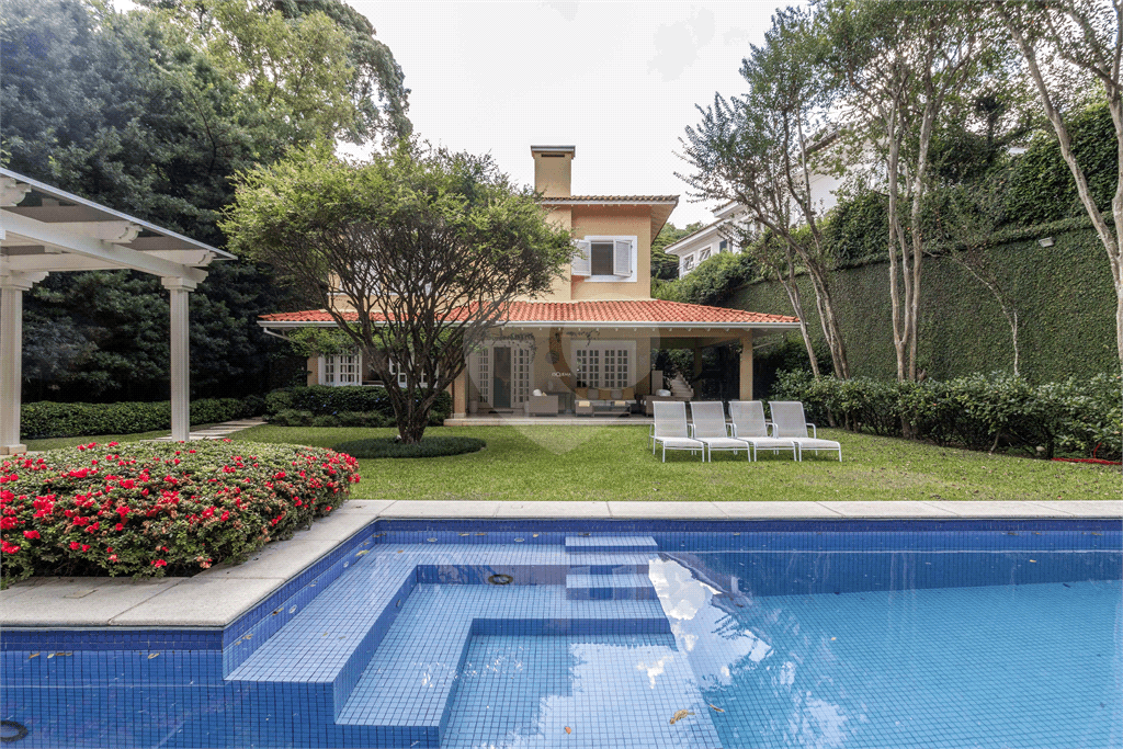 Casa de vila com 4 quartos à venda em Paineiras do morumbi - SP
