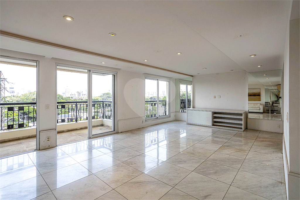 Apartamento com 4 quartos à venda em Alto de pinheiros - SP