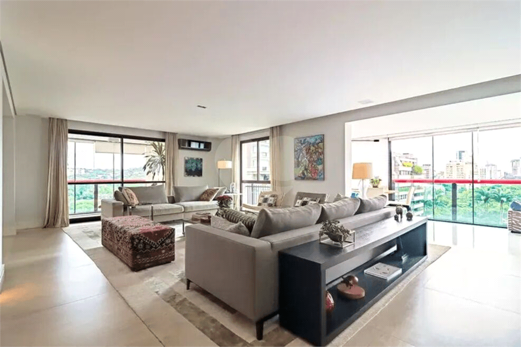 Apartamento com 4 quartos à venda em Jardim europa - SP
