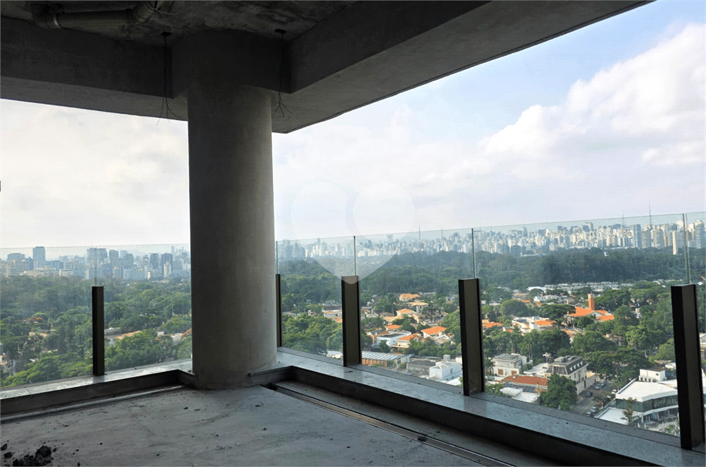 Apartamento com 3 quartos à venda em Ibirapuera - SP