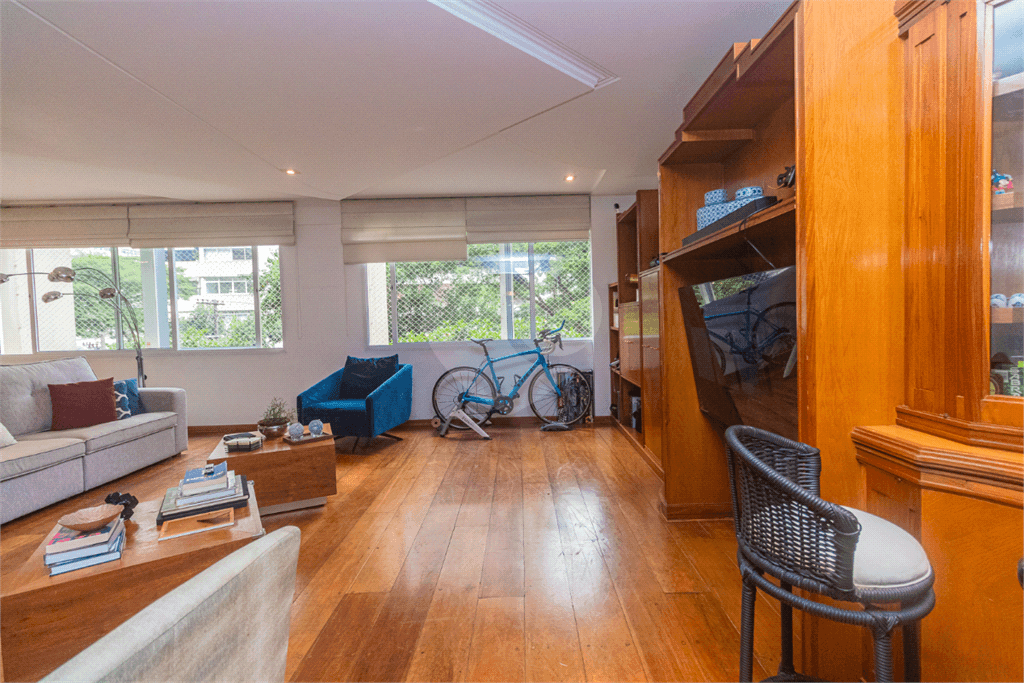Apartamento com 4 quartos à venda em Cerqueira césar - SP