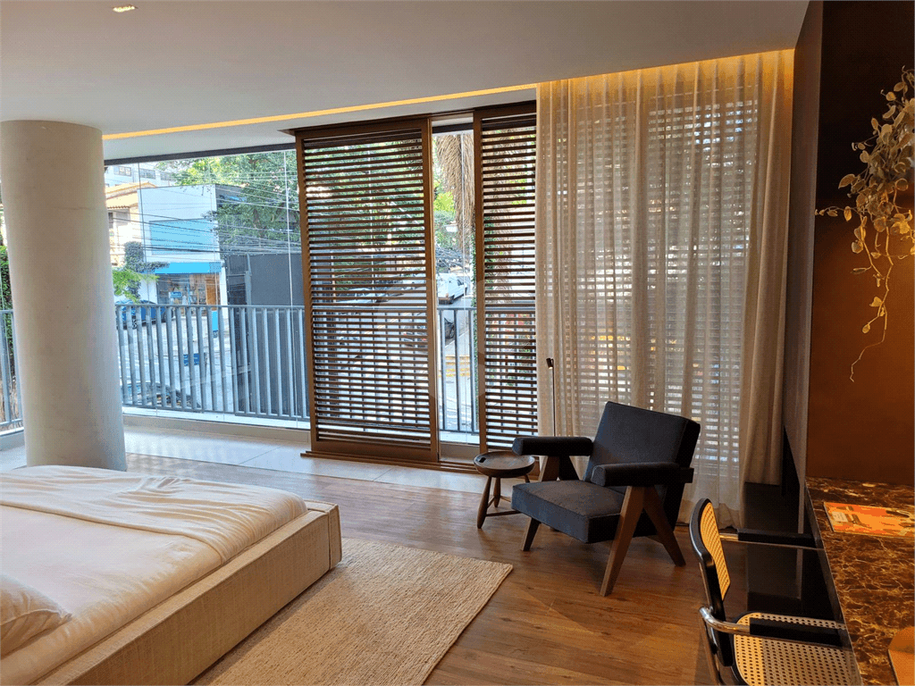 Apartamento com 4 quartos à venda em Vila madalena - SP