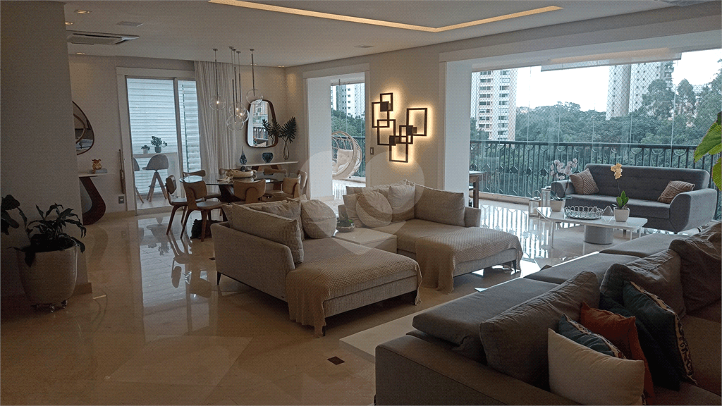 Apartamento com 4 quartos à venda em Jardim fonte do morumbi - SP