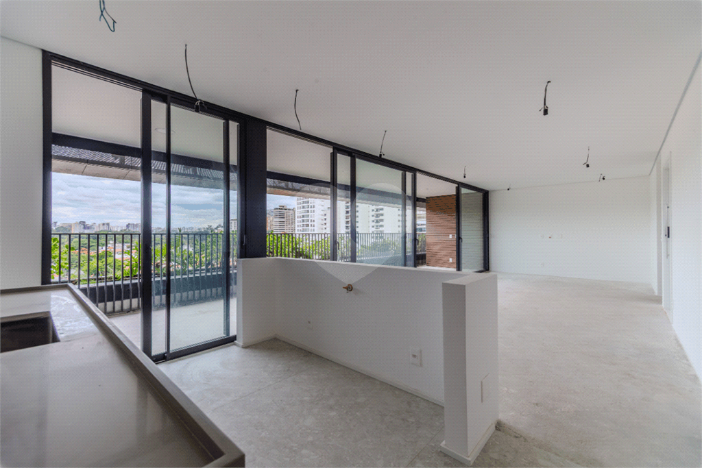 Apartamento com 3 quartos à venda em Vila nova conceição - SP