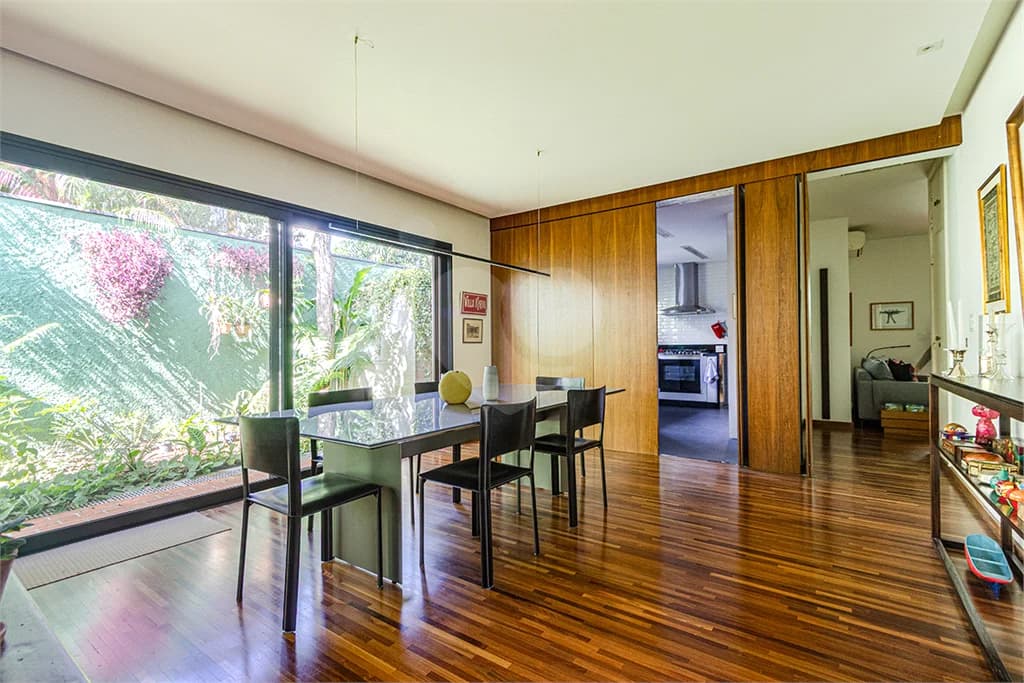 Casa térrea com 3 quartos à venda em Vila madalena - SP