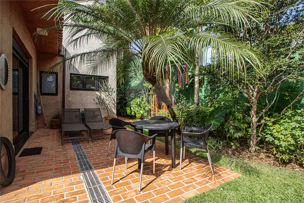Casa térrea com 3 quartos à venda em Vila madalena - SP