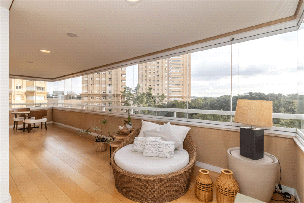 Apartamento com 3 quartos à venda em Jardim universidade pinheiros - SP