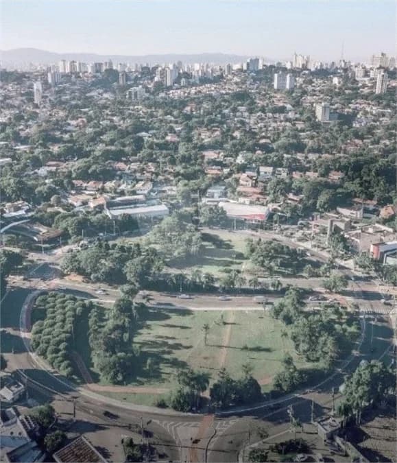 Condomínio com 4 quartos à venda em Alto de pinheiros - SP