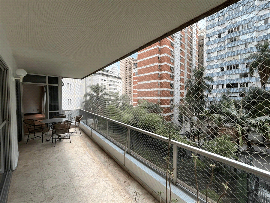 Apartamento com 5 quartos à venda ou para locação em Cerqueira césar - SP