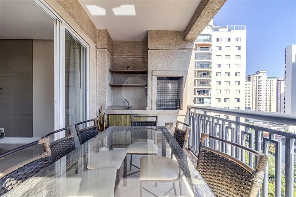 Duplex com 4 quartos à venda ou para locação em Perdizes - SP