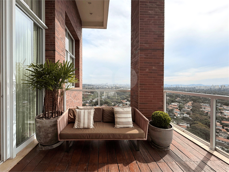 Apartamento com 4 quartos à venda em Alto de pinheiros - SP