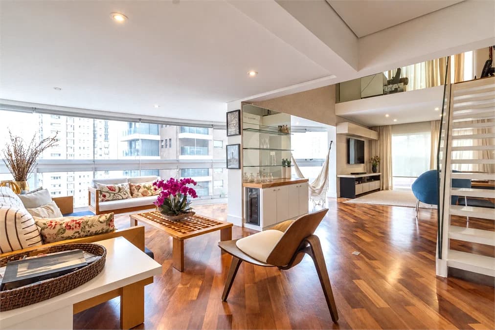 Apartamento com 3 quartos à venda em Vila mariana - SP