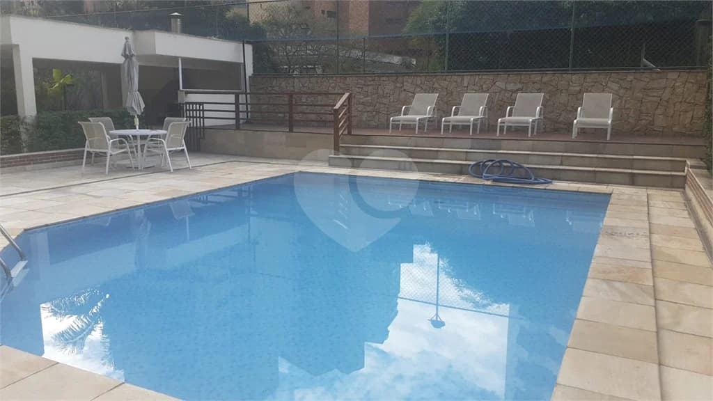 Apartamento com 4 quartos à venda em Moema - SP