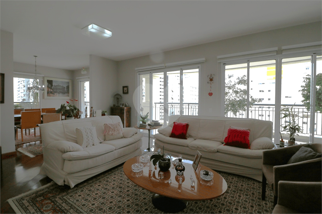 Apartamento com 4 quartos à venda em Vila uberabinha - SP