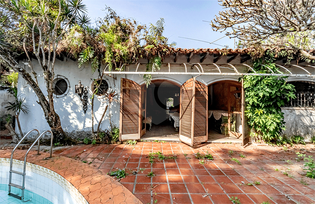Casa térrea com 4 quartos à venda em Alto de pinheiros - SP