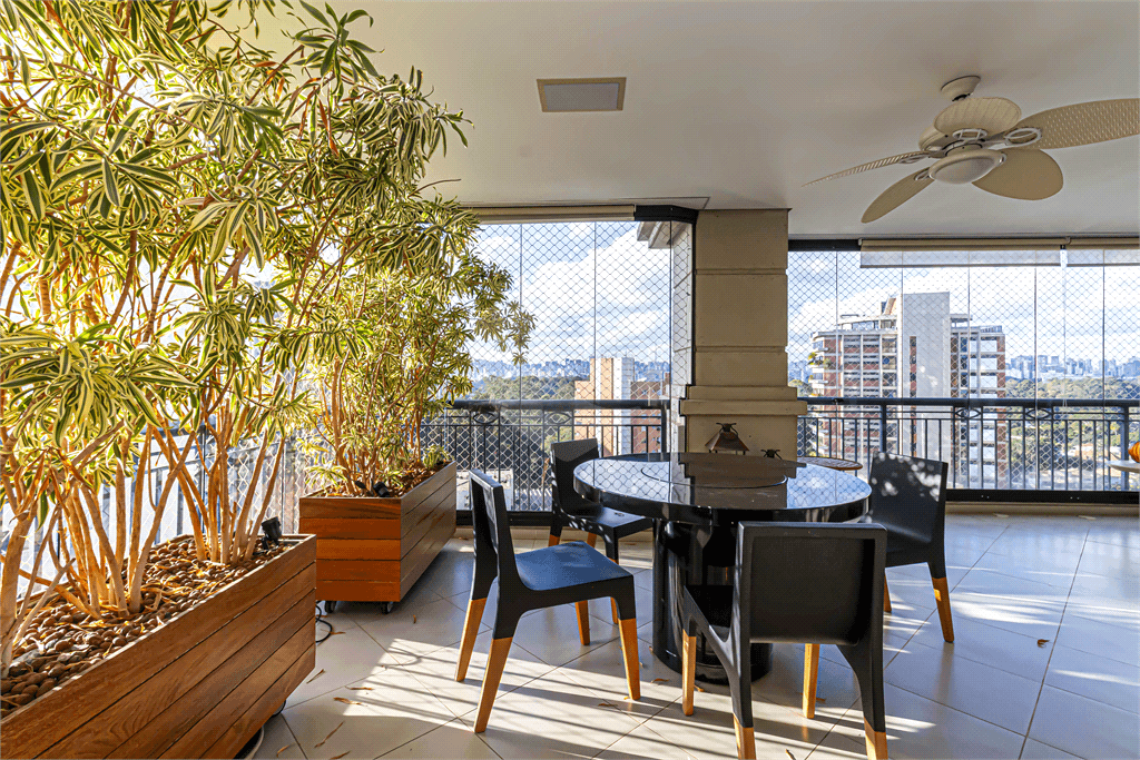 Apartamento com 3 quartos para locação em Vila nova conceição - SP