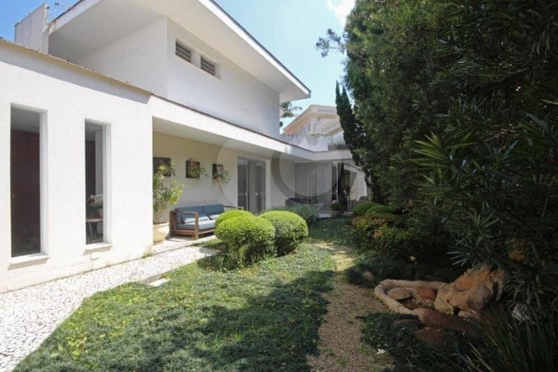Casa com 4 quartos à venda em Jardim europa - SP