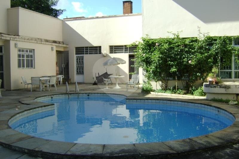 Casa com 4 quartos à venda em Alto de pinheiros - SP