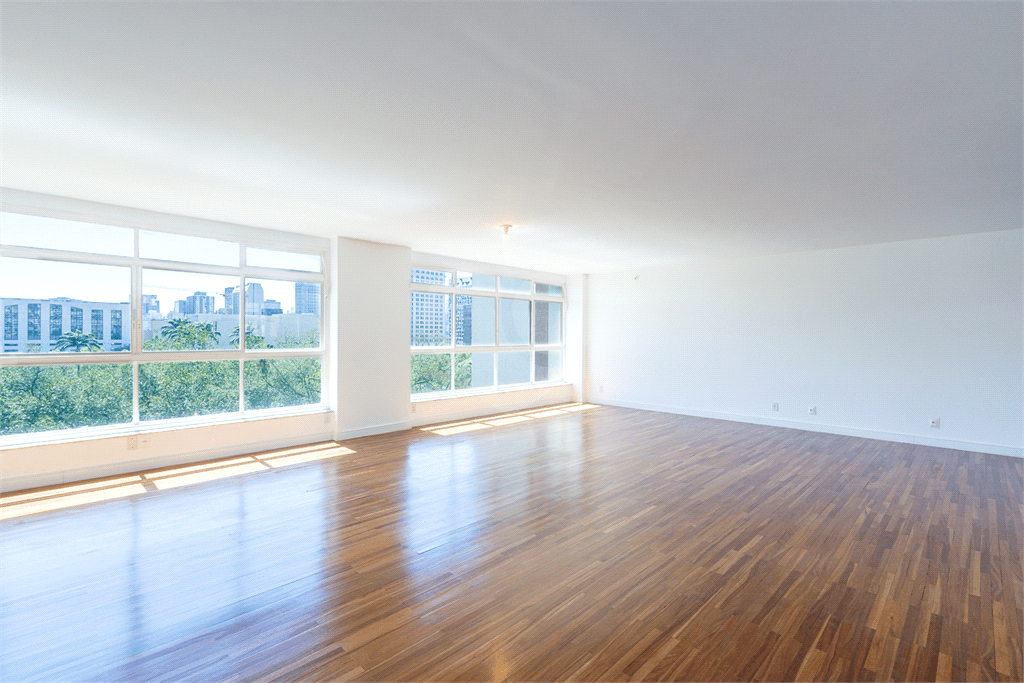 Apartamento com 4 quartos à venda em Jardim europa - SP