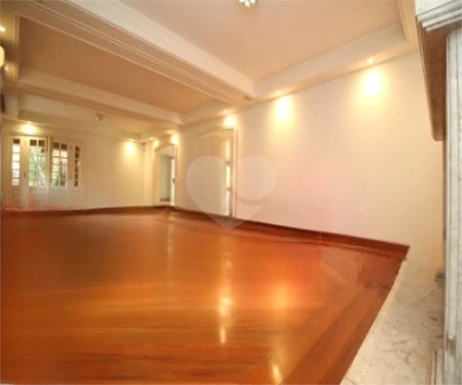 Casa com 4 quartos à venda em Jardim europa - SP