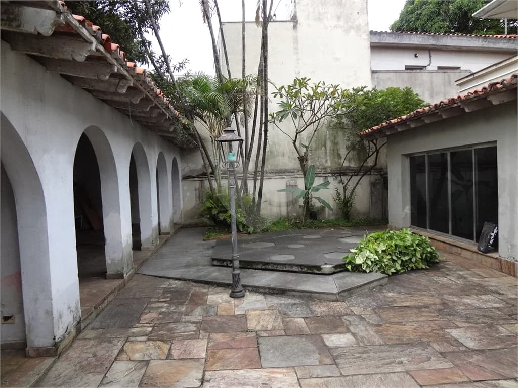 Casa com 5 quartos à venda ou para locação em Jardim paulista - SP